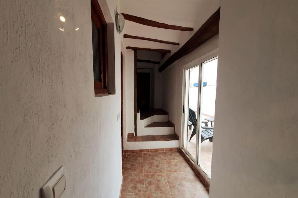 Casa Arriba Village House In Zarra 外观 照片
